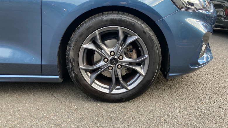 Ford Focus 1.0 EcoBoost 125 ST-Line 5dr Petrol Hatchback